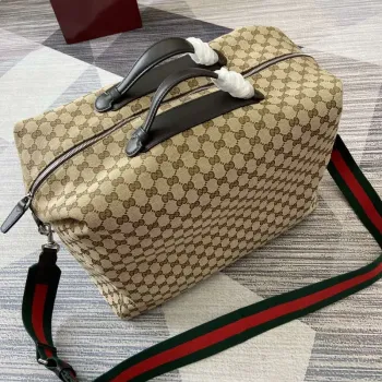 Gucci 821668 GG plátěná střední taška hnědá