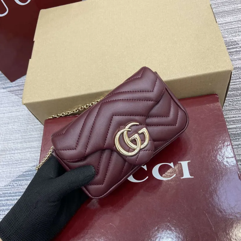 Gucci 841290 GG Marmont Mini Kabelka přes rameno Ancora červená