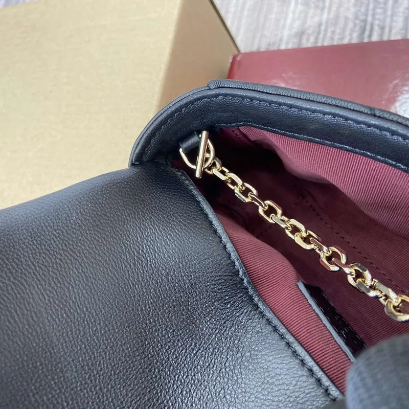 Gucci 841290 GG Marmont Mini Kabelka přes rameno Černá