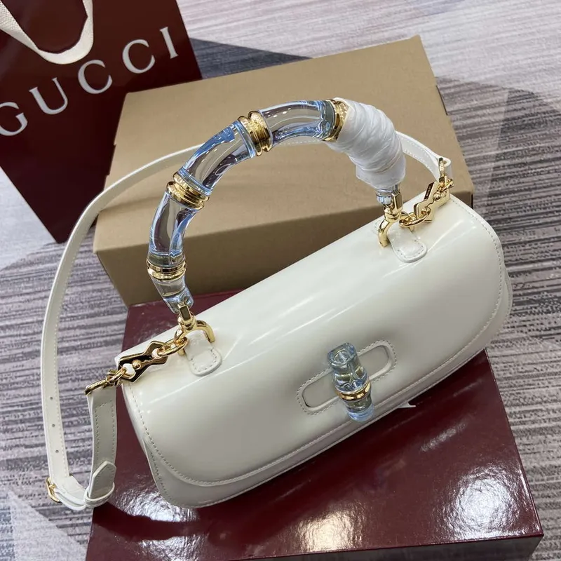 Gucci 827750 Gucci Bamboo Diva Střední Taška Bílá
