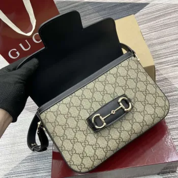 Gucci 815178 Gucci Horsebit 1955 Soft Medium Shoulder Bag černé kožené detaily