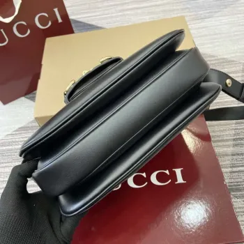 Gucci 815178 Gucci Horsebit 1955 Soft Medium Ramenní Taška Černá