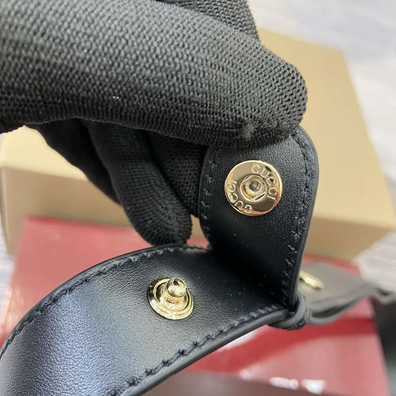 Gucci 815178 Gucci Horsebit 1955 Soft Medium Ramenní Taška Černá