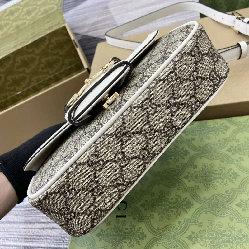 Gucci 815206 Gucci Horsebit 1955 Soft Small Top Handle Bag Bílá kůže s detaily