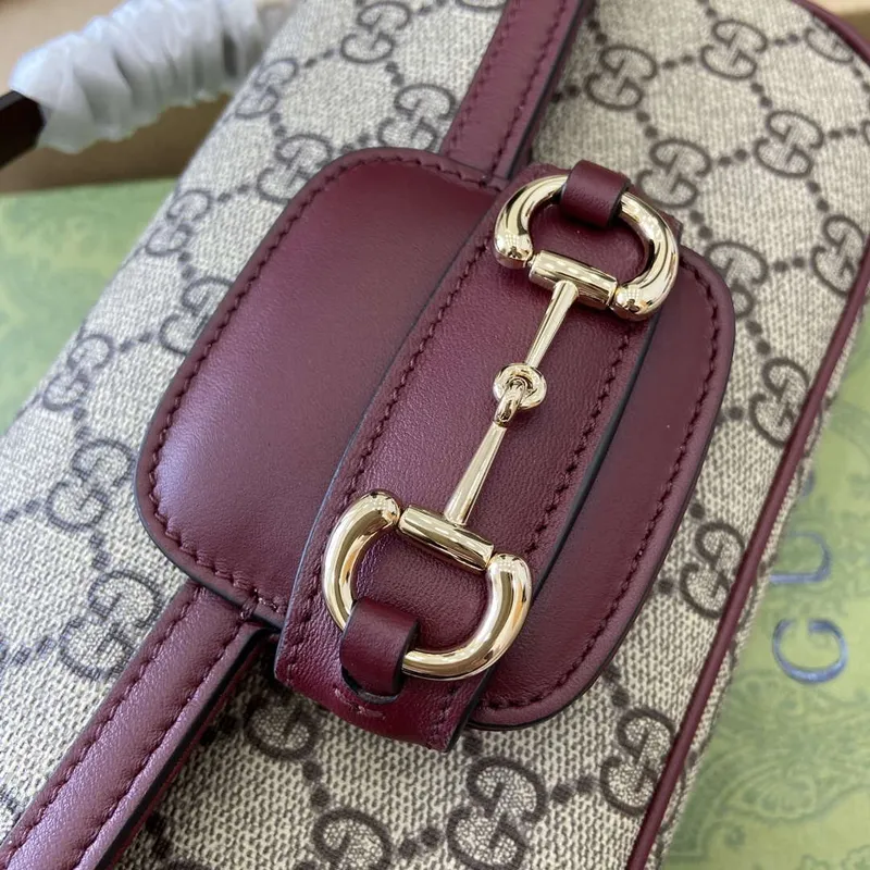 Gucci 815206 Gucci Horsebit 1955 Soft Small Top Handle Bag Červené kožené detaily