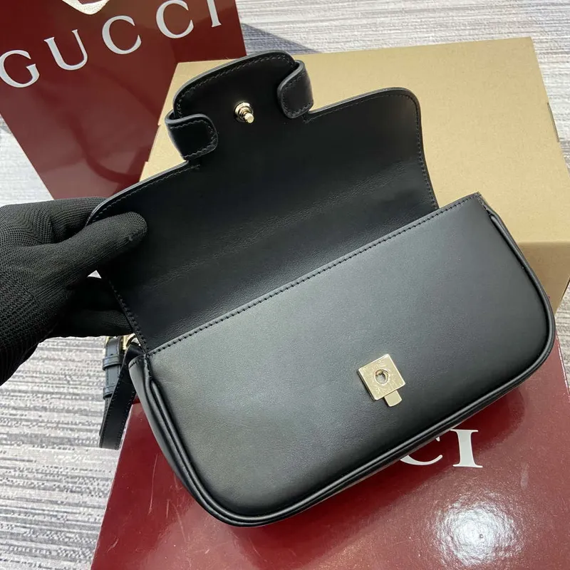 Gucci 815206 Gucci Horsebit 1955 Soft Small Top Handle Bag Černá