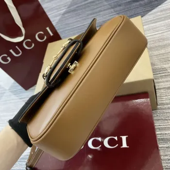 Gucci 815206 Gucci Horsebit 1955 Soft Small Top Handle Bag Hnědá