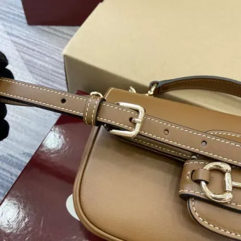 Gucci 815206 Gucci Horsebit 1955 Soft Small Top Handle Bag Hnědá