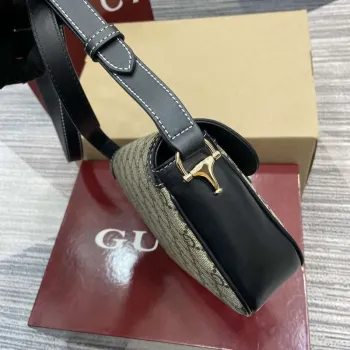 Gucci 815205 Gucci Horsebit 1955 Soft Small Shoulder Bag černé kožené detaily