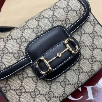 Gucci 815205 Gucci Horsebit 1955 Soft Small Shoulder Bag černé kožené detaily