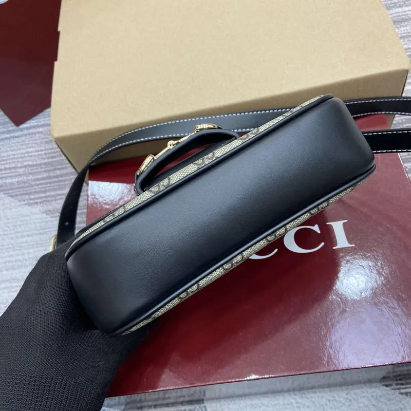 Gucci 815205 Gucci Horsebit 1955 Soft Small Shoulder Bag černé kožené detaily