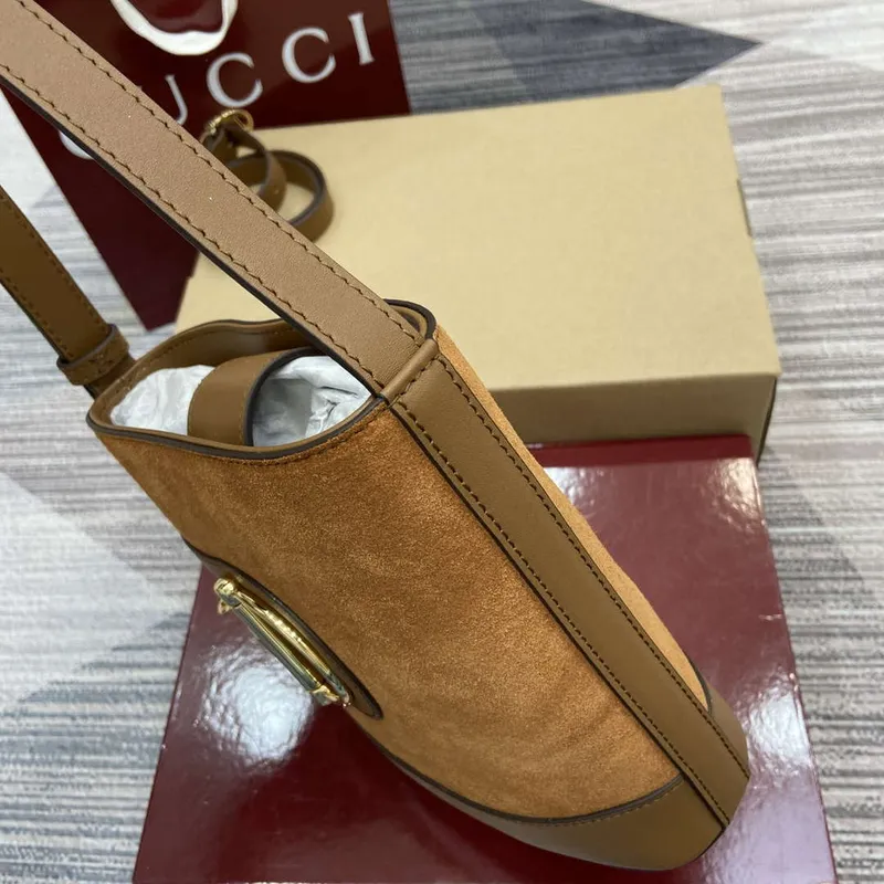 Gucci 833665 Gucci 73 Malá kabela na řetízku Hnědá semišová