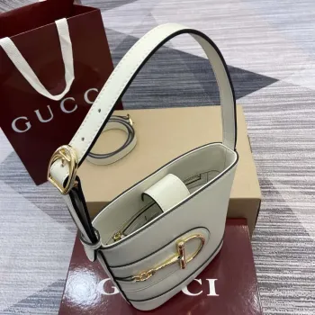Gucci 833665 Gucci 73 Malá kabela na víno Bílá kůže