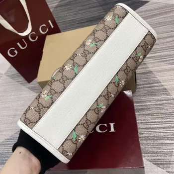 Gucci 605614 Dětská tištěná GG taška béžová