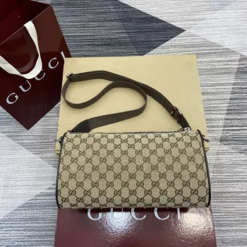 Gucci 834455 GG plátno malá cylindrická taška tmavě hnědá