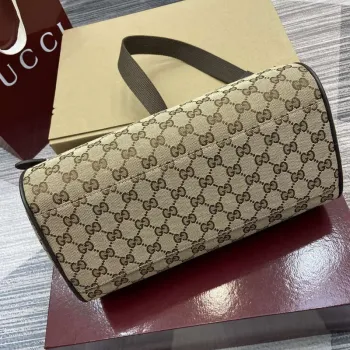 Gucci 834455 GG plátno malá cylindrická taška tmavě hnědá