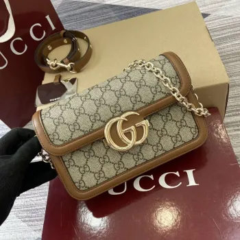 Gucci 826761 Gucci Go Malá Ramenní Taška Hnědá PVC