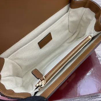 Gucci 826761 Gucci Go Malá Ramenní Taška Hnědá PVC