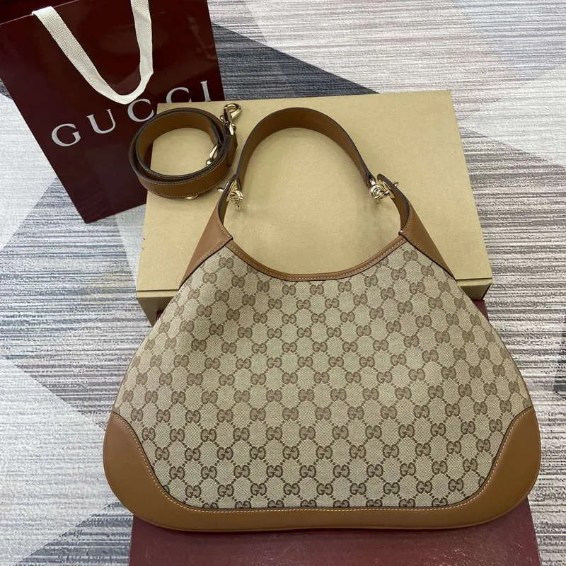 Gucci 834981 Gucci B Střední Kabelka přes Rameno Hnědá Kůže Trim