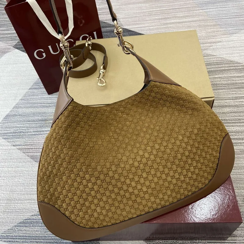 Gucci 834981 Gucci B střední kabelka přes rameno Hnědý samet s embosovaným vzorem