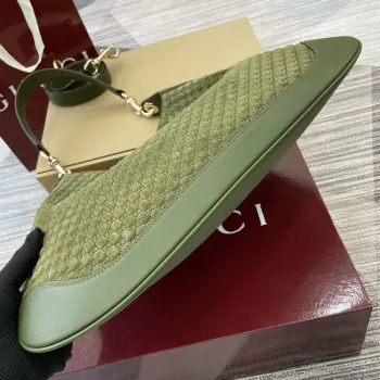 Gucci 834981 Gucci B střední ramenní taška tmavě zelená