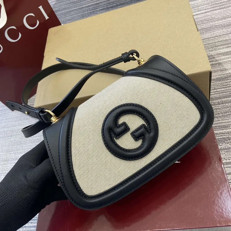 Gucci 815700 Gucci Blondie mini ramenní taška černá s béžovou bavlněnou lněnou plátnem