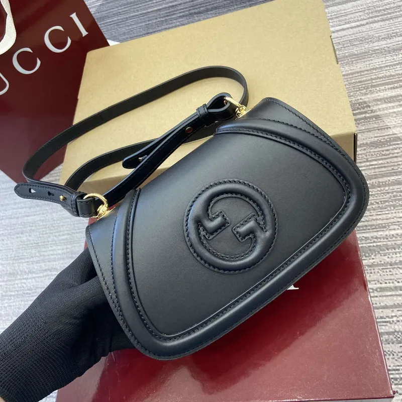 Gucci 815700 Gucci Blondie mini ramenní taška Černá kůže