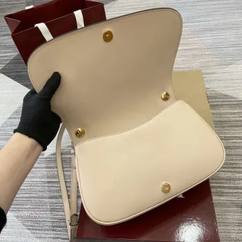 Gucci 815719 Gucci Blondie Medium taška s horním madlem Kůže Světle růžová