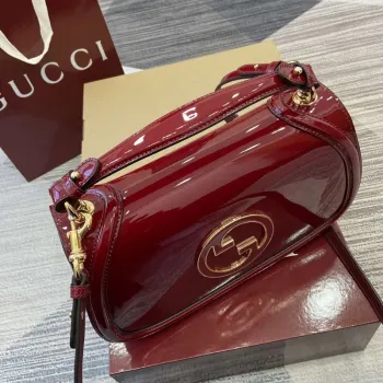 Gucci 815719 Gucci Blondie Medium taška s horním držadlem z lakované kůže červená