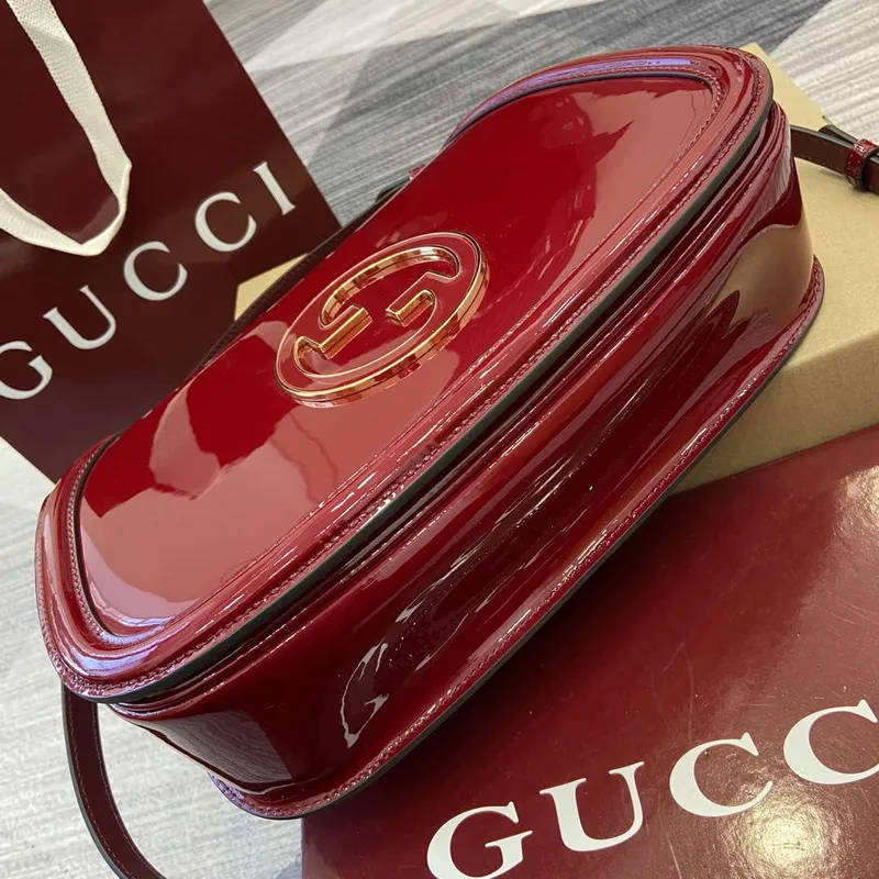Gucci 815719 Gucci Blondie Medium taška s horním držadlem z lakované kůže červená