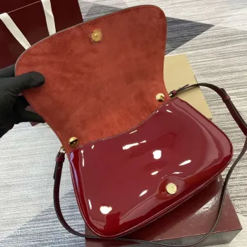 Gucci 815719 Gucci Blondie Medium taška s horním držadlem z lakované kůže červená