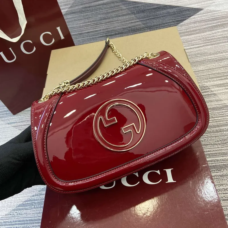 Gucci 815715 Gucci Blondie malá kabelka přes rameno z lakované kůže červená