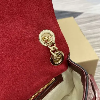 Gucci 815715 Gucci Blondie malá kabelka přes rameno z lakované kůže červená