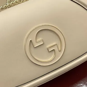 Gucci 815715 Gucci Blondie malá kabelka přes rameno Světle růžová kůže