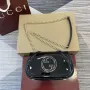 Gucci 815711 Gucci Blondie mini ramenní taška z lakované kůže černá