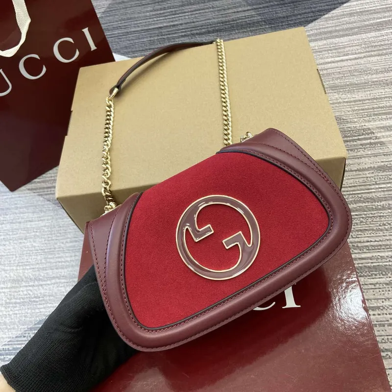 Gucci 815711 Gucci Blondie mini ramenní taška z semišové kůže červená a vínově červená