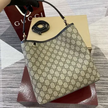 Gucci 815103 GG Emblem kabela na vodu Béžová a Černá