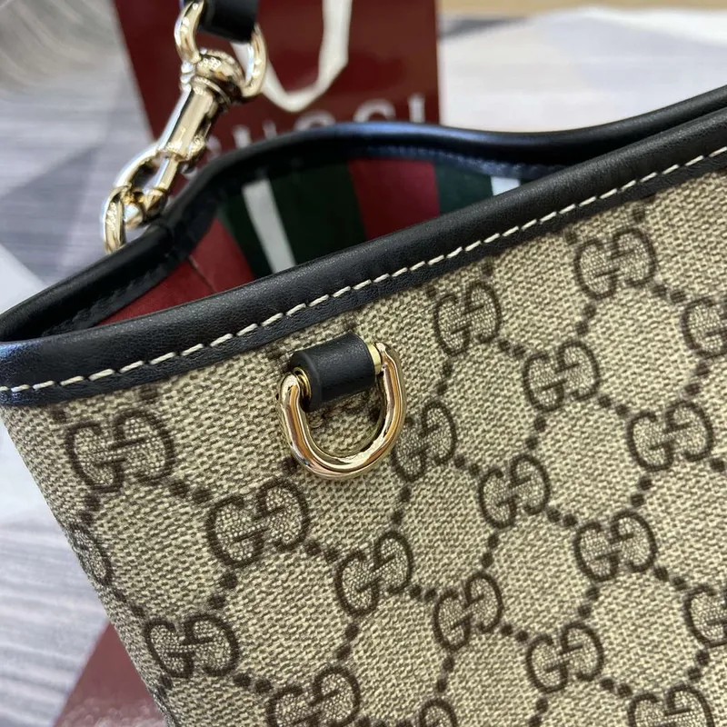 Gucci 815103 GG Emblem kabela na vodu Béžová a Černá