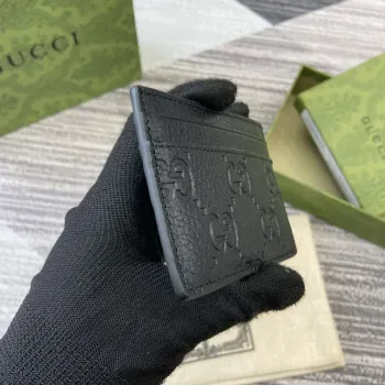 Gucci 815883 GG Emblem pouzdro na karty černá kůže