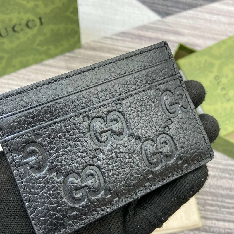 Gucci 815883 GG Emblem pouzdro na karty černá kůže