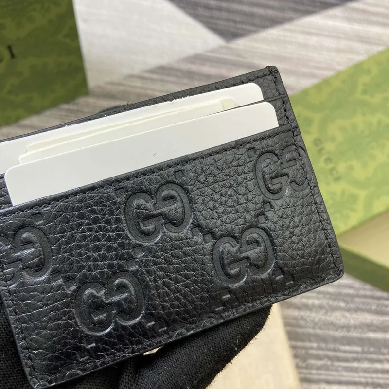 Gucci 815883 GG Emblem pouzdro na karty černá kůže