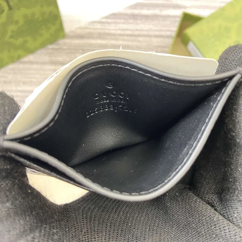 Gucci 815883 GG Emblem pouzdro na karty černá kůže