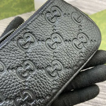 Gucci 815891 GG Emblem Peněženka černá