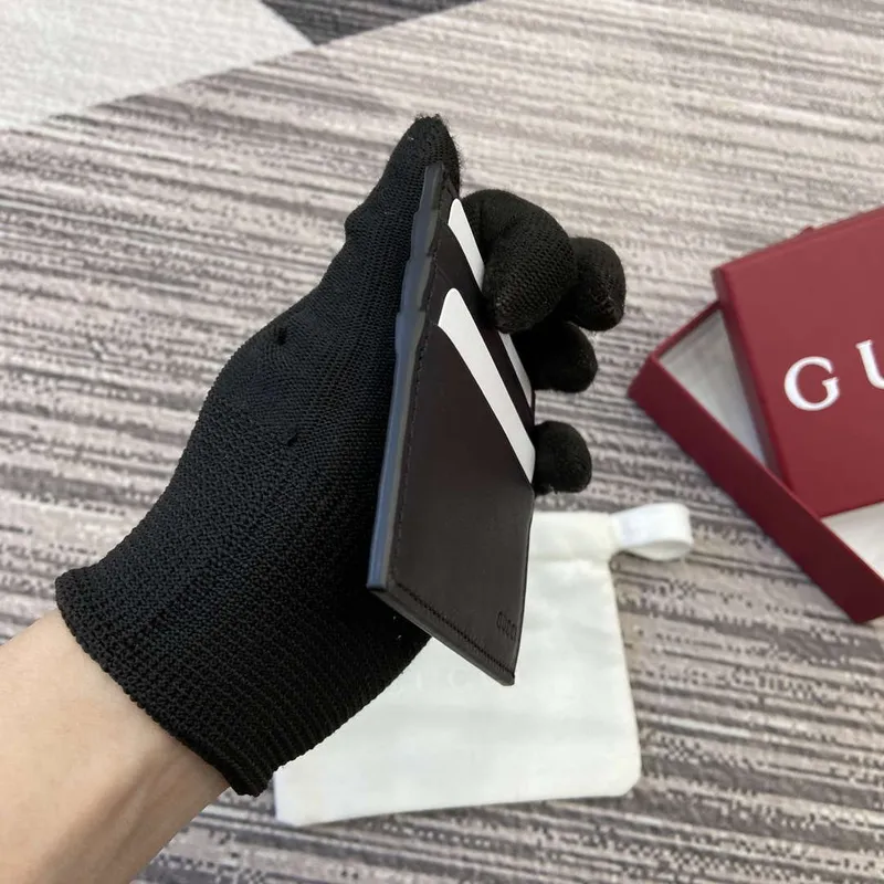 Gucci 818952 GG Emblem pouzdro na karty černá kůže