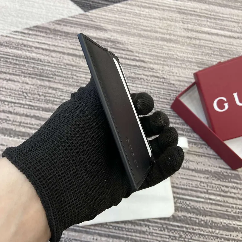 Gucci 818952 GG Emblem pouzdro na karty černá kůže