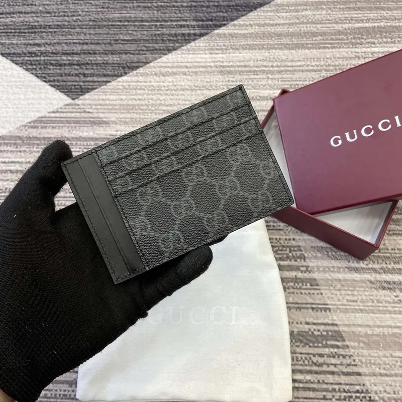 Gucci 821208 GG Emblem pouzdro na karty Černé