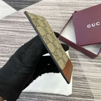 Gucci 821208 GG Emblem pouzdro na karty béžové a tmavě hnědé