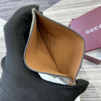 Gucci 821208 GG Emblem pouzdro na karty béžové a tmavě hnědé