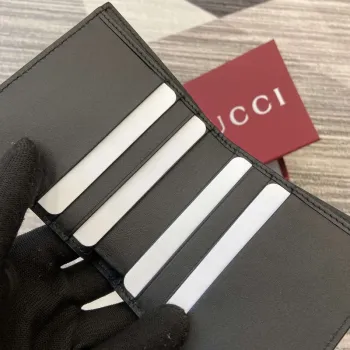 Gucci 821206 GG Emblem skládací peněženka černá