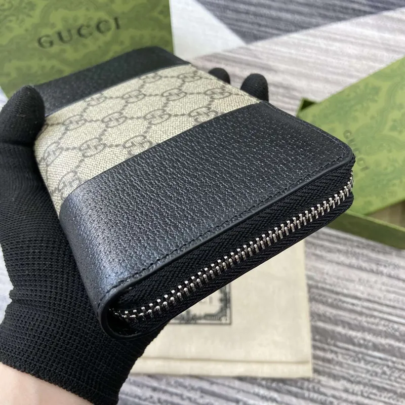 Gucci GG Emblem Černá a Béžová 821803 mini peněženka